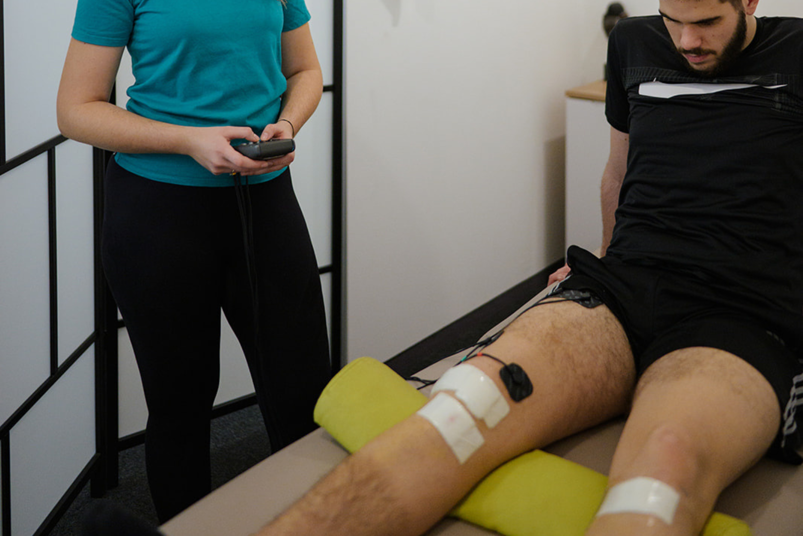 ACL compex stimulacija